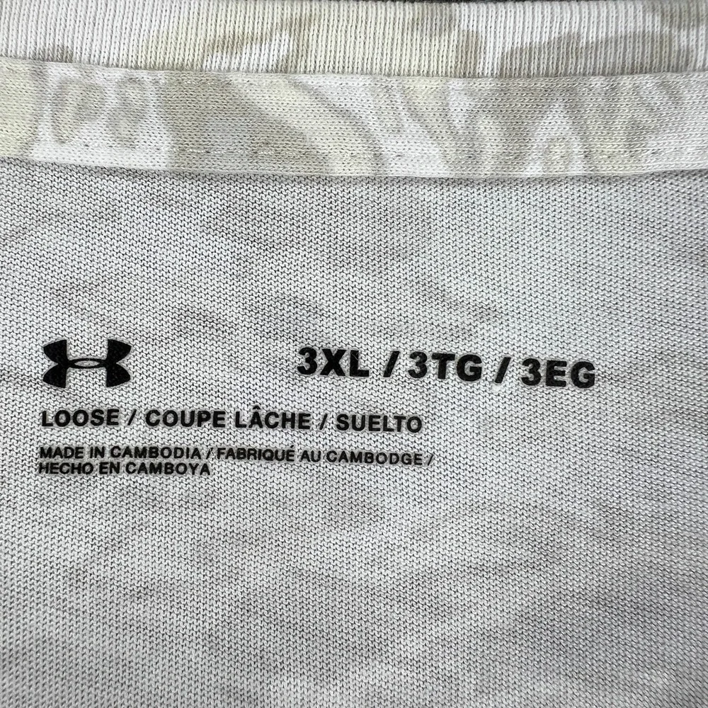 Under Armour Shirt Mens 3XL White Gray Camo Short Sleeve Loose Fit Active Casual